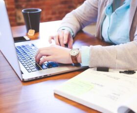 TAROT PARA LOS ESTUDIOS